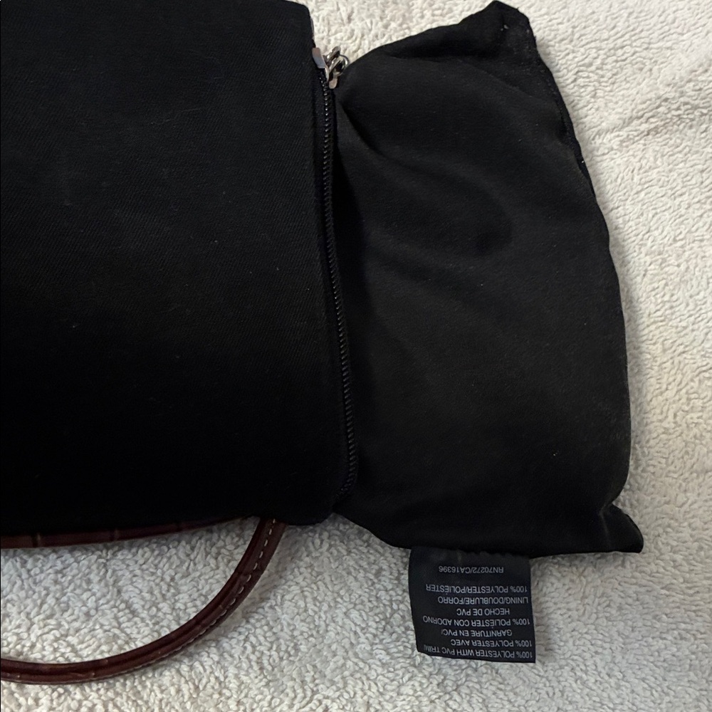 Liz Claiborne Black Suede Wristlet with Brown Croc Accent - Picture 12 of 14